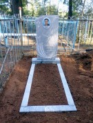 Установка памятников Юрья