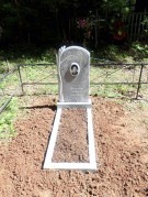 Установка памятников Юрья